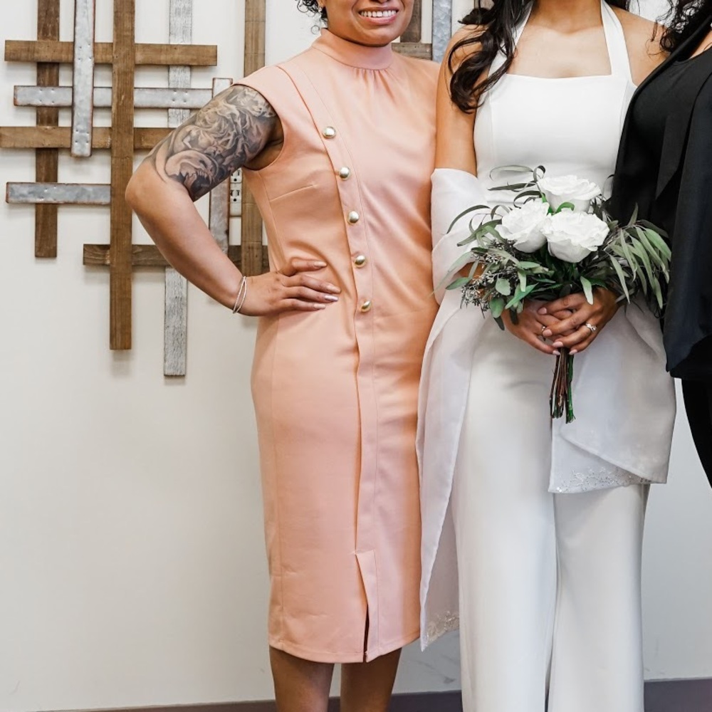 Dress - Picture 8 of 8